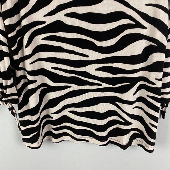 Chicos Travelers Zebra Print Top Size 2 US L Slinky Knit 3/4 Tie Sleeves - Picture 3 of 9
